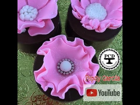 Easy Fondant Flower