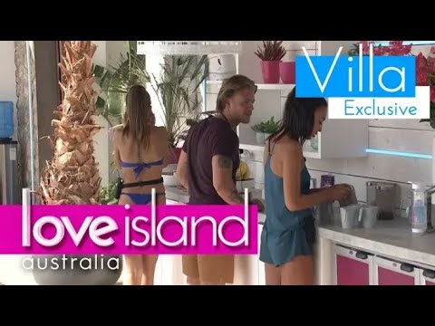 Jaxon confuses the girls with his off- topic ramblings | Love Island Australia (2018) HD