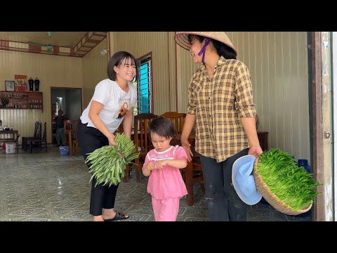 Human love and kindness:Single mother donated vegetables to repay the kindness of the kind shop owne