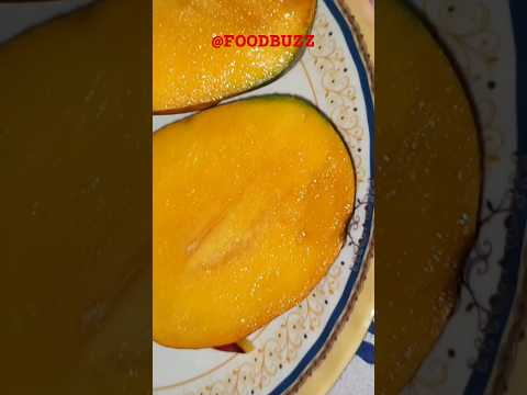 আমেরিকান রেড পালমার 🥭 খেতে কেমন #mango #reel ‎@FOODBUZZ  #ছাদবাগান