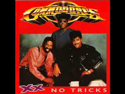 The Commodores - Living On The Edge