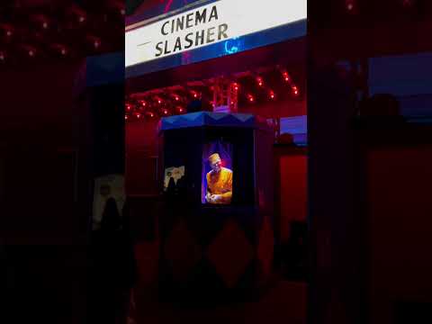 Cool NEW effect for Cinema Slasher NEW maze at Knott’s Scary Farm #scaryfarm