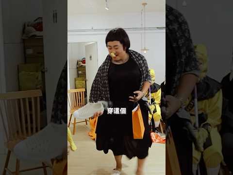 現在不准笑！前員工cosplay太白爛了，誰忍得住啊！#完整影片在hahababy的YT頻道喔