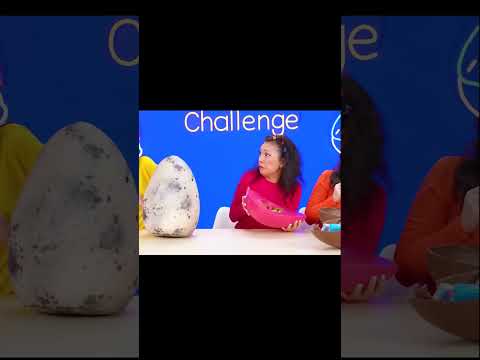 The yellow girl opens the stone egg