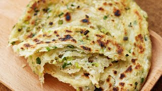 Extra-Flaky Chinese Scallion Pancakes Recipe [葱油饼]