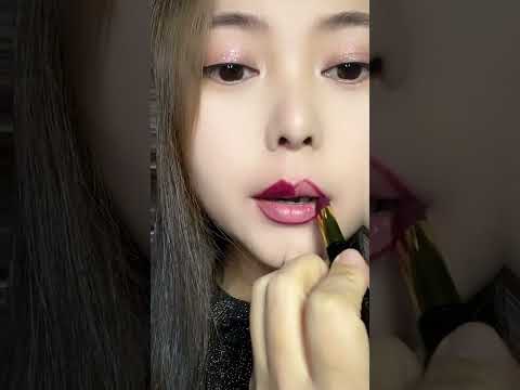 Lipstick tutorial for newbies 🥰🥰 #makeup #tiktok #makeuptutorial #makeuphacks #shorts ##asmr