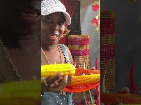 Testing time, let’s taste my delicious and yummy corn 🌽 together. #youtubeshorts #food #boiledcorn