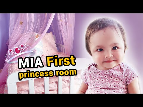 SUB) 18-month-old Mia meet her FIRST princess room 👨‍👩‍👧