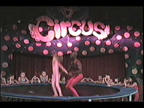 96 Club Med Mel in Trampoline Show