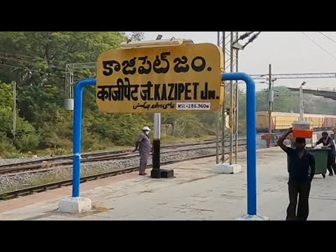 Kazipet Junction railway station 12723/Telangana Express Arriving Departing, Indian Railways 4k HD