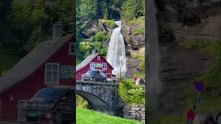 Steinsdalsfossen, Norway 🇳🇴 #travel #travellife #trending #travelingram #norway #norwaylife