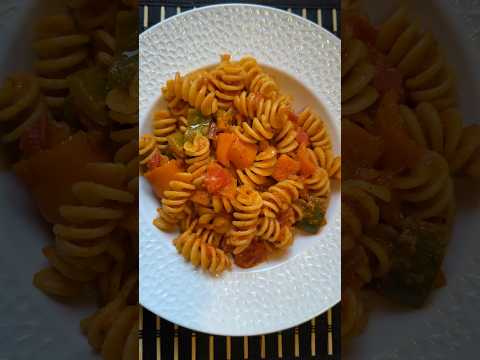 The Easiest Red Sauce Pasta Recipe 🍝 #pasta #shorts