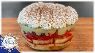 TRADITIONAL ENGLISH TRIFLE - THE PERFECT CHRISTMAS DESSERT