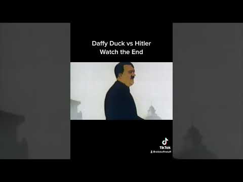 Daffy Duck vs Hitler - The Commando 1943 Looney Tunes Short