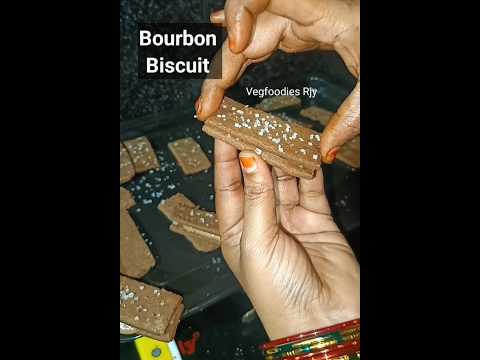 #how made bourbon biscuits recipe 😋😋 #eggless bourbon #biscuits #bourbon @VegfoodiesJ