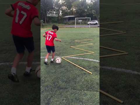 Nice Dribbling Drill #football #soccer #footballdrills #dribbles #dribbling #dribble