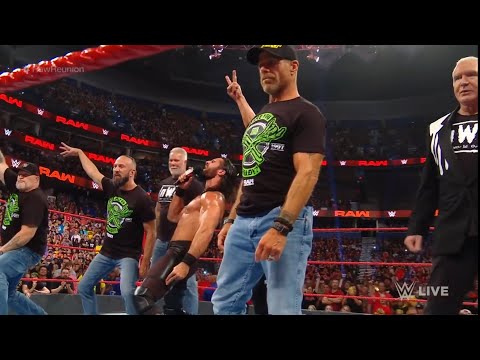 224 DX and The Kliq help Seth Rollins fend off The O.C - RAW 22 July 2019