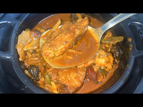 Authentic Kerala Style Fish Curry Recipe | Meen Mulakittathu