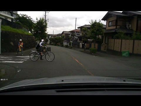 Dangerous girl and bicycle !