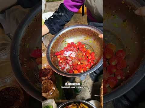 街头辣椒拌水果，还挺好吃的 #街边小吃 #街头美食 #路边摊 #chinastreetfood #streetfood #chinafood #shorts