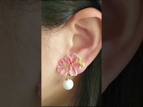 Micro Hook Flower Earring