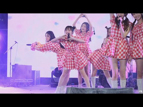 2021.12.31 巧瑜Erin - Love 超能力 PINK FUN @宜蘭羅東中山公園  |  2022羅東跨年晚會 fancam 4k 60p