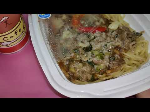 蔥爆牛肉炒麵(內含蠶豆)＋阿華田巧克力歐蕾(大杯)