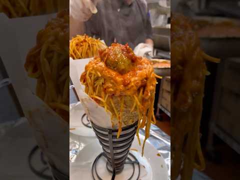 Which are you choosing… spaghetti meatballs or cheesey pasta? 🍝🤷🏽‍♂️
With @amanolasvegas