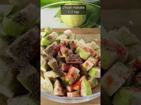 Guava Chaat / How to make Guava Chaat / #chaat / #shorts