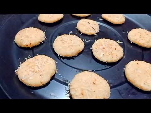 Coconut cookies in IFB microwave oven