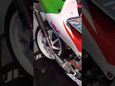 LEGENDARY HONDA NSR250R 2 STROKE | 2T POWER #princeprettypancake #honda #nsr250r #2stroke #motovlog