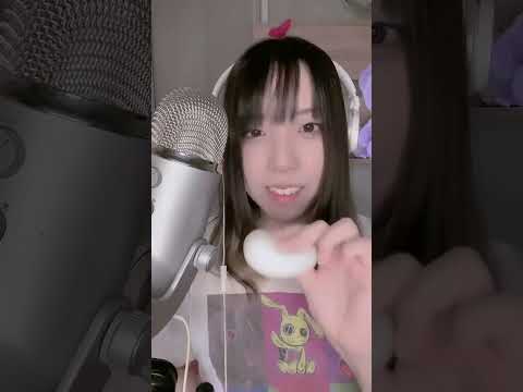 【ASMR】Seriaで見つけた！雪を踏む音がするおもちゃ。コーンスターチ？片栗粉？#shorts