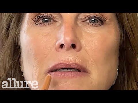 Brooke Shields' Lip Routine