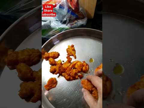 gobi aloo ke pakore l#pakore #viral #youtubeshorts #shorts #aloopakode #gobipakoda #snacks #cooking