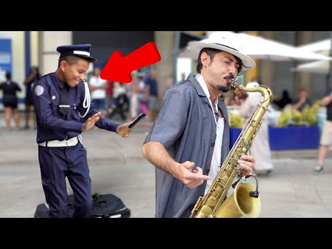 The POLICE Dance To This SONG | "SEPTEMBER" - Earth, Wind & Fire 🔥 | Sax Cover Daniele Vitale