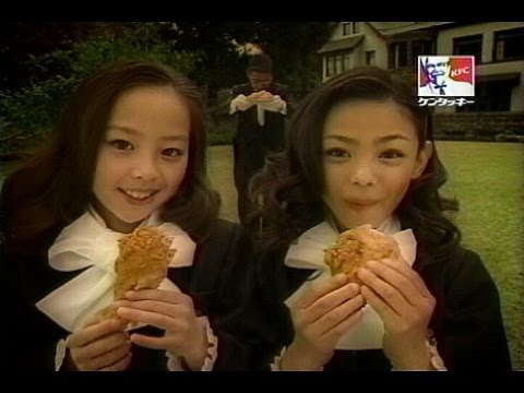 いいなCM　KFC　ハローキティおでかけトートパック