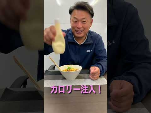 仕事中の社長に缶詰親子丼作ってみた #shorts