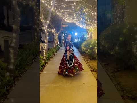 Navratri vibe | Garba night | favourite time of the year - Dhakla 2 -#garbanight #dhakla #gujjurocks