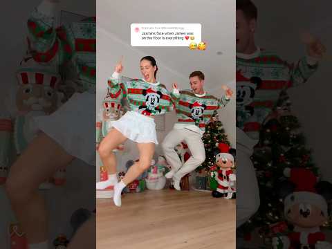 UNDERNEATH THE TREE SPED UP GOT US FEELING THE CHRISTMAS VIBE! 😍🎄 #dance #christmas #funny #shorts