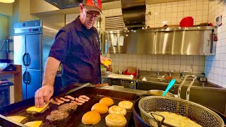 Secrets of Japan's TOP Hamburger Joint: American Handcrafted Burgers