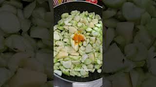 Zero oil Thursday special turai ki sabji #zerooil #trending #cooking #recipe #turaialoo #viralvideo