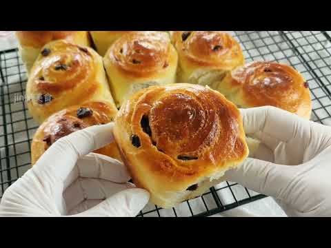 Amazing!1 minute to knead the dough smooth! Easy and Fluffy Bread Recipe