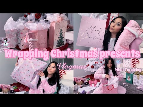 WRAPPING PRESENTS + what I’m giving my family for Christmas | VLOGMAS ☃️🎀