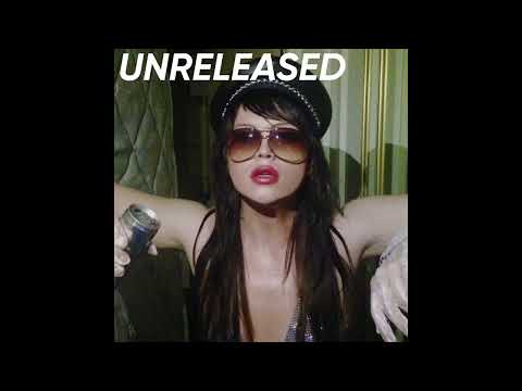 Ayesha Erotica - Hollywood