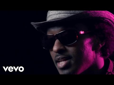 K'NAAN - Kangaroo Fist Fight (247HH Wild Tour Stories)