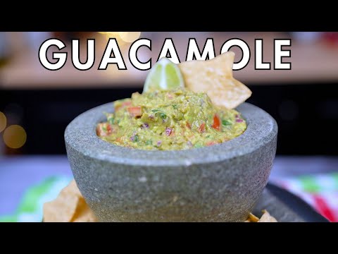 Easy Homemade Guacamole with Fresh Ingredients