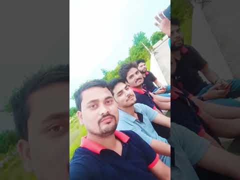 tum jaise bevdo ka sahara hai dosto status||tum jaise bevdo ka sahara hai dosto dj song#shorts#video