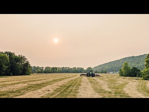 Smoke Hits the Midwest - John Deere 7920 & RhinoAg RDF14 Wheel Rake