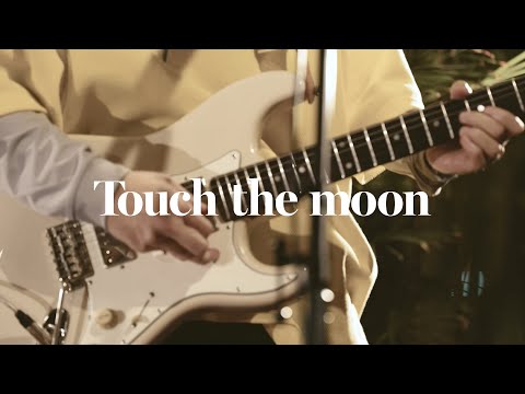 toconoma - Touch the moon