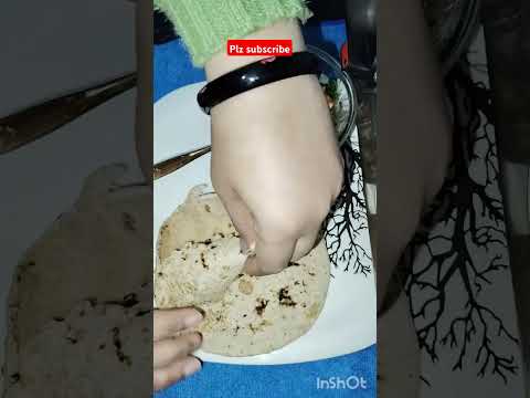 Left over roti se bana bhut he tasty snack #recipe #youtubeshorts #ytshorts #shorts